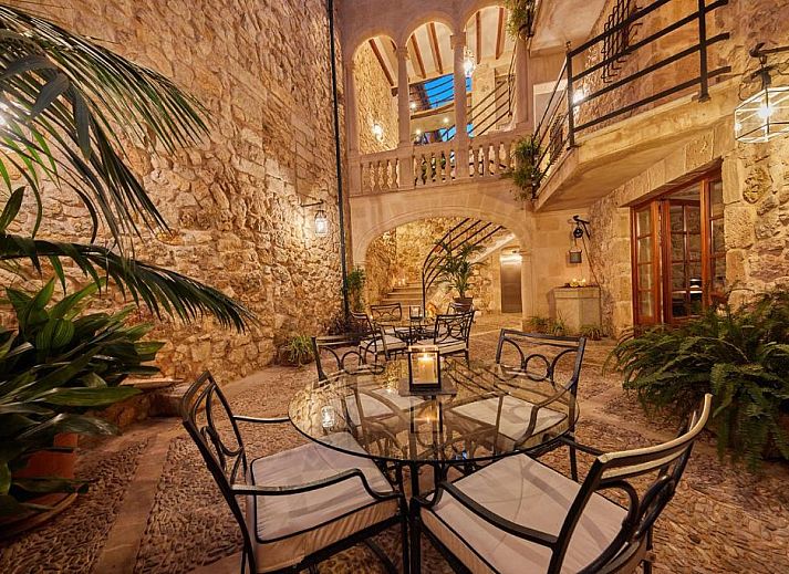Verblijf 2216001 • Vakantie appartement Mallorca • Cas Comte Suites & Spa - Adults Only 