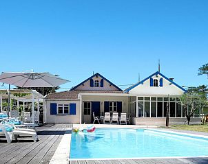 Guest house 05445613 • Holiday property Aquitaine • Vakantiehuis L'Oiseau Bleu (SUL400) 