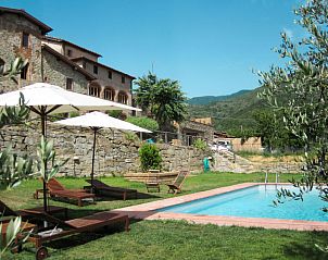 Guest house 09525605 • Holiday property Tuscany / Elba • Vakantiehuis Borgo La Cella 