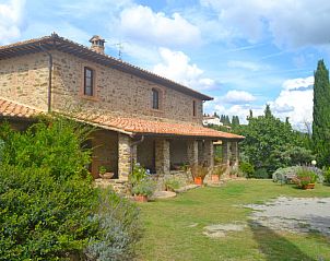 Guest house 09535005 • Holiday property Tuscany / Elba • Vakantiehuis Montecucco Winery 