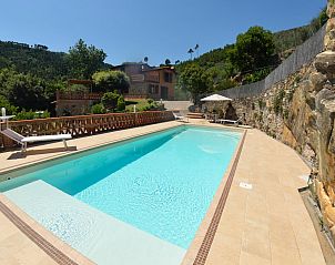 Verblijf 09542801 • Vakantiewoning Toscane / Elba • Vakantiehuis in San Leonardo met zwembad, in Toscane. 