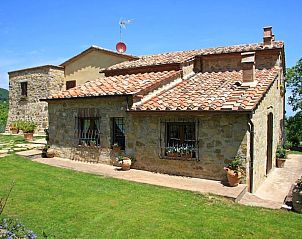 Guest house 09543901 • Holiday property Tuscany / Elba • Vakantiehuis in Piazze met zwembad, in Toscane. 
