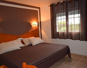 Verblijf 79021101 • Vakantie appartement Het groene Spanje • Hotel Restaurante Las Camelias 